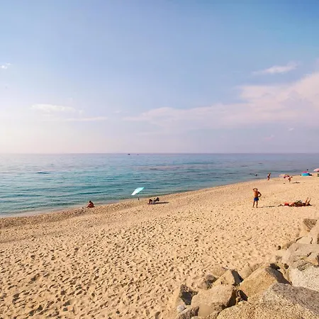 Apartamento 1 Bedroom Amazing In