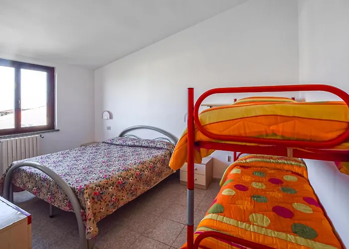 Lägenhet 1 Bedroom Amazing In Briatico